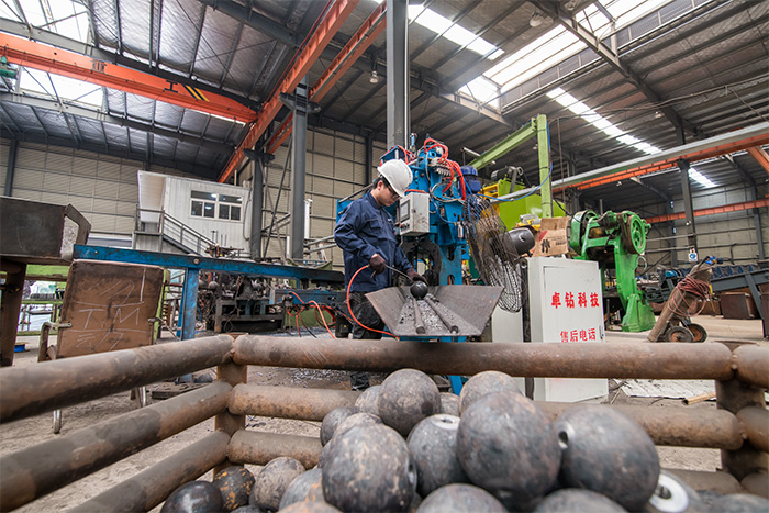 冷水江网架配件-螺栓球加工车间